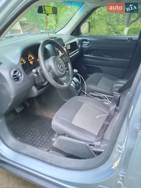 Позашляховик / Кросовер Jeep Patriot 2013 в Хусті
