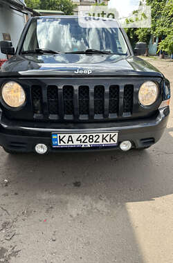 Позашляховик / Кросовер Jeep Patriot 2012 в Києві