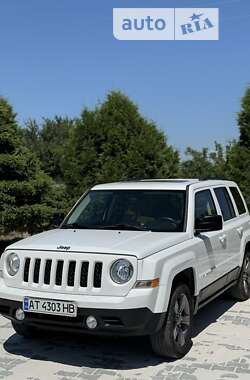 Внедорожник / Кроссовер Jeep Patriot 2015 в Тлумаче