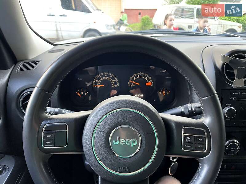 Позашляховик / Кросовер Jeep Patriot 2014 в Бродах