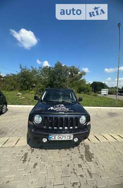 Внедорожник / Кроссовер Jeep Patriot 2014 в Черновцах