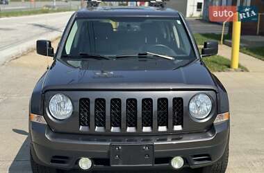 Позашляховик / Кросовер Jeep Patriot 2015 в 
