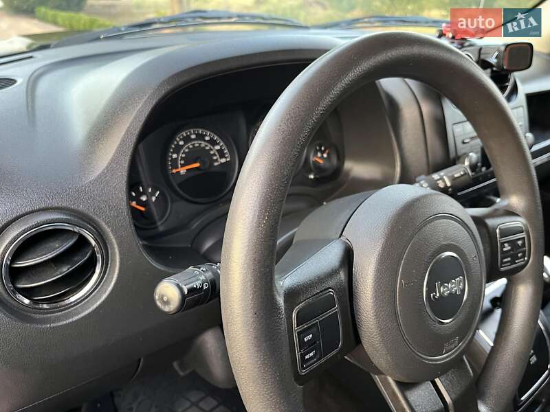 Позашляховик / Кросовер Jeep Patriot 2014 в Запоріжжі