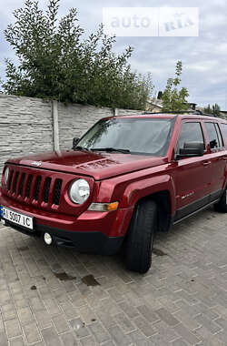 Внедорожник / Кроссовер Jeep Patriot 2014 в Белой Церкви