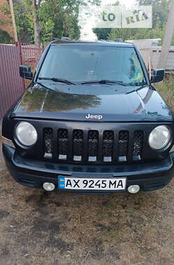 Внедорожник / Кроссовер Jeep Patriot 2011 в Василькове