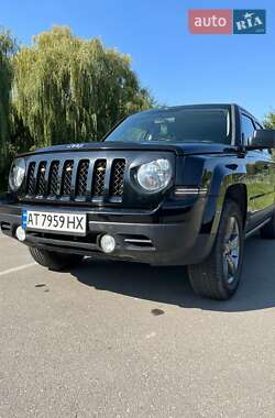 Внедорожник / Кроссовер Jeep Patriot 2015 в 