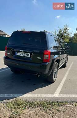 Внедорожник / Кроссовер Jeep Patriot 2015 в 