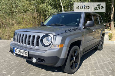 Позашляховик / Кросовер Jeep Patriot 2015 в Львові