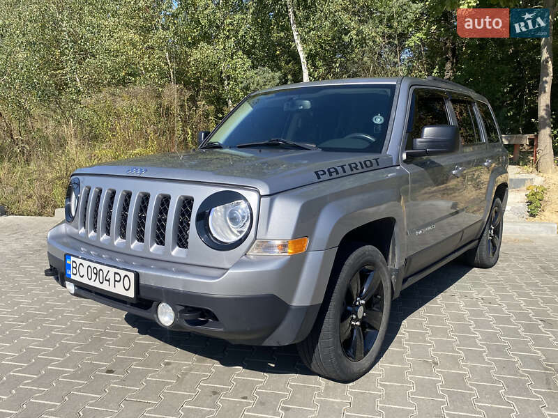 Внедорожник / Кроссовер Jeep Patriot 2015 в 