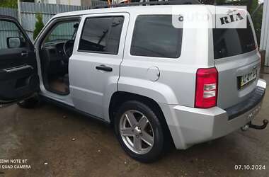 Внедорожник / Кроссовер Jeep Patriot 2008 в Межгорье