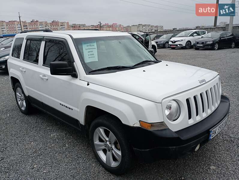 Позашляховик / Кросовер Jeep Patriot 2013 в Рівному