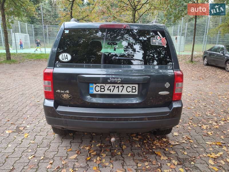 Позашляховик / Кросовер Jeep Patriot 2014 в Чернігові