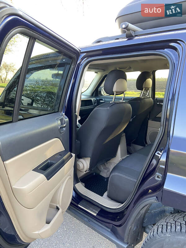 Позашляховик / Кросовер Jeep Patriot 2016 в Черкасах