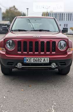 Позашляховик / Кросовер Jeep Patriot 2016 в Дніпрі