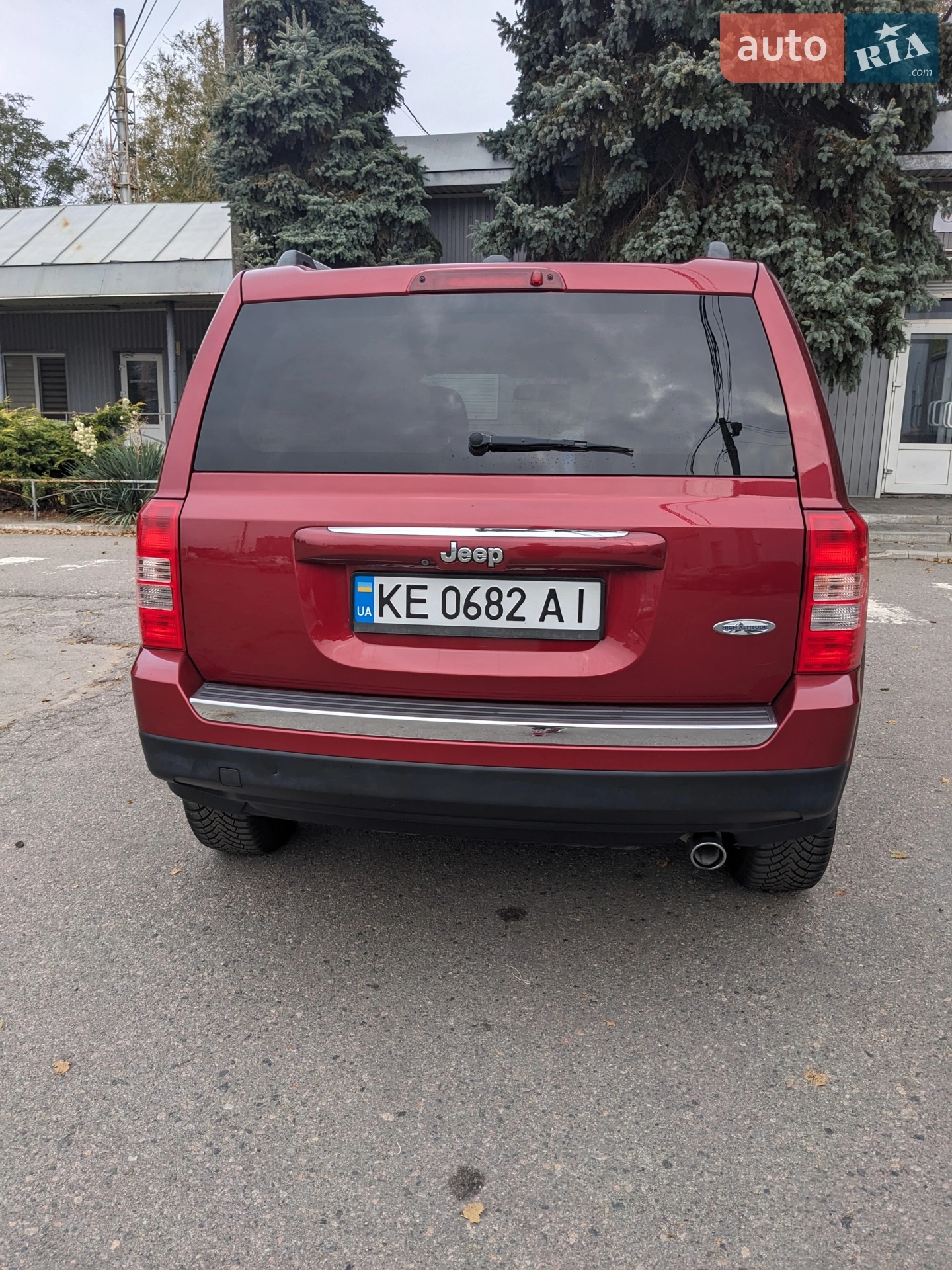 2016 Jeep Liberty (Patriot) - мініатюра 8