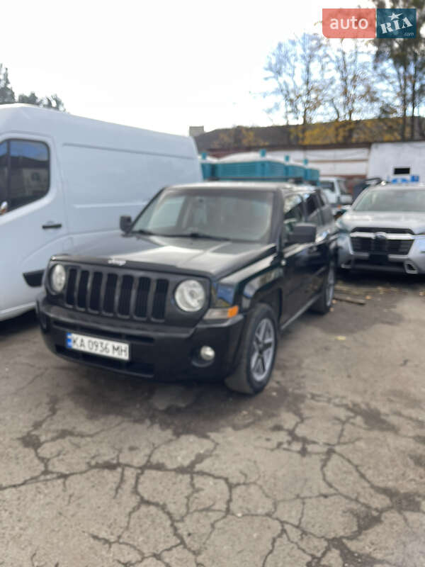 Позашляховик / Кросовер Jeep Patriot 2007 в Львові