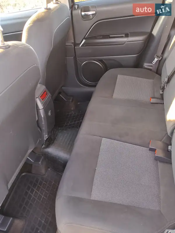 Jeep Patriot 2015 VIN 1C4NJRBB6FD282653 фото оголошення 12 з 64