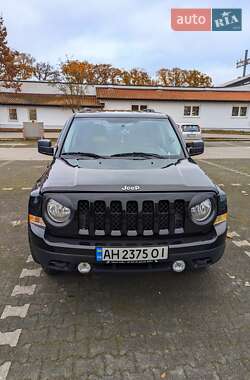 Внедорожник / Кроссовер Jeep Patriot 2016 в Днепре