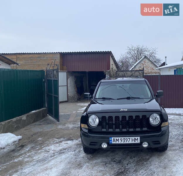 Позашляховик / Кросовер Jeep Patriot 2013 в Житомирі