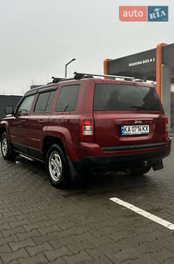 Позашляховик / Кросовер Jeep Patriot 2013 в Києві