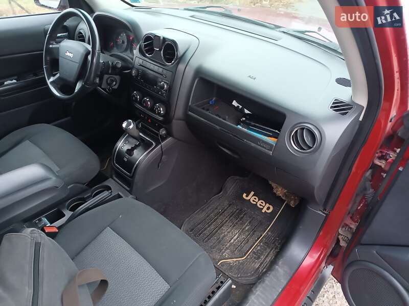 Позашляховик / Кросовер Jeep Patriot 2010 в Києві