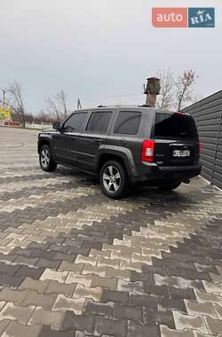 Внедорожник / Кроссовер Jeep Patriot 2016 в 