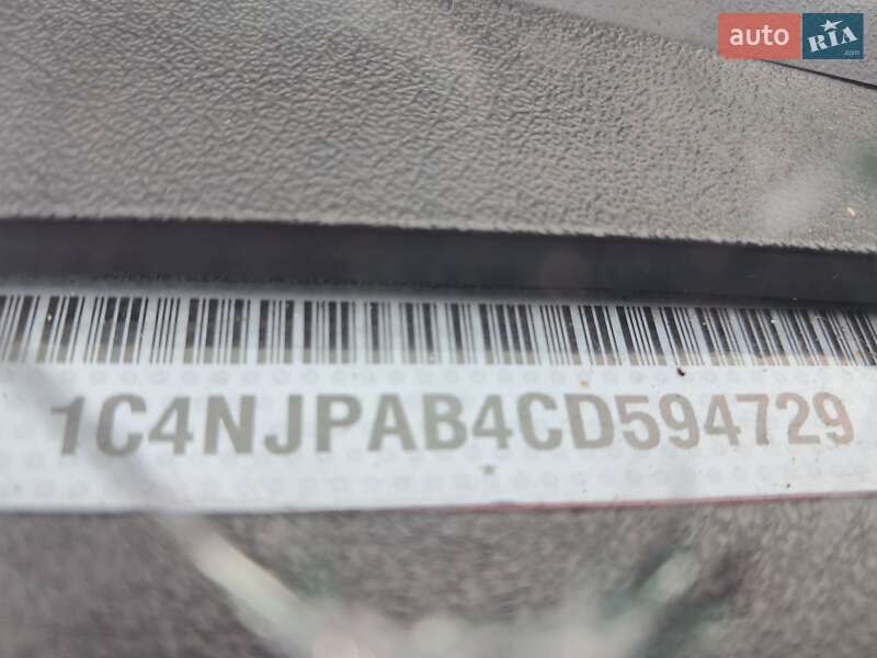 Внедорожник / Кроссовер Jeep Patriot 2012 в Львове