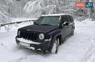 Внедорожник / Кроссовер Jeep Patriot 2015 в Ужгороде