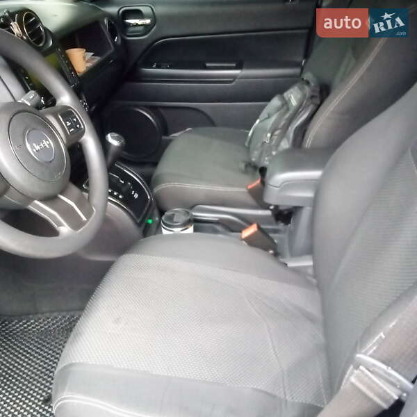 Позашляховик / Кросовер Jeep Patriot 2011 в П'ятихатках