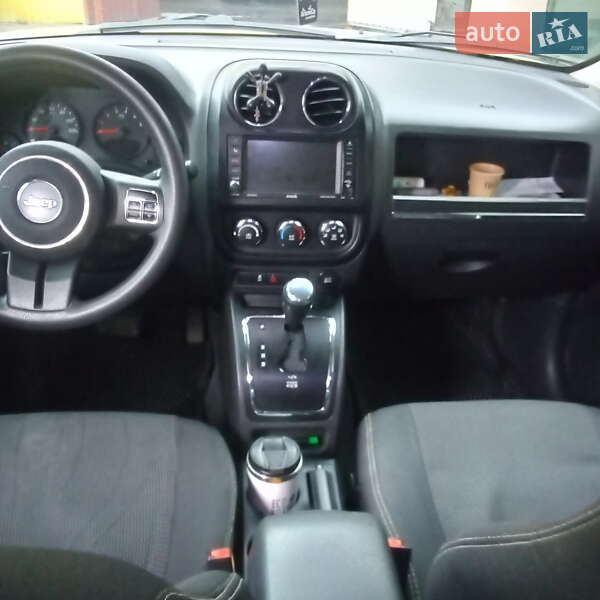 Позашляховик / Кросовер Jeep Patriot 2011 в П'ятихатках