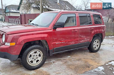 Позашляховик / Кросовер Jeep Patriot 2016 в Семенівці