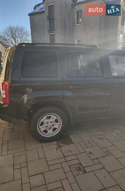 Позашляховик / Кросовер Jeep Patriot 2014 в Львові