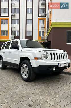 Внедорожник / Кроссовер Jeep Patriot 2016 в Полтаве