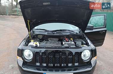 Внедорожник / Кроссовер Jeep Patriot 2016 в Вышгороде