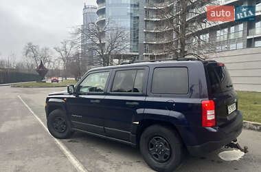 Позашляховик / Кросовер Jeep Patriot 2014 в Києві