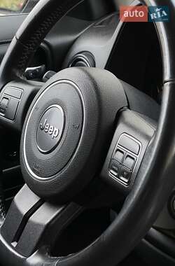 Внедорожник / Кроссовер Jeep Patriot 2014 в 