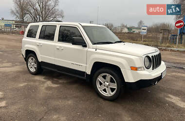 Позашляховик / Кросовер Jeep Patriot 2016 в Чернігові