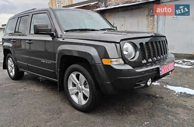 Позашляховик / Кросовер Jeep Patriot 2016 в Києві