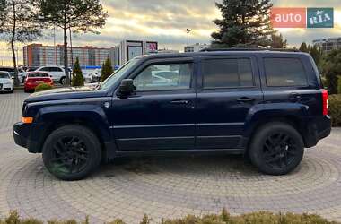 Позашляховик / Кросовер Jeep Patriot 2016 в Львові