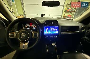 Внедорожник / Кроссовер Jeep Patriot 2015 в 