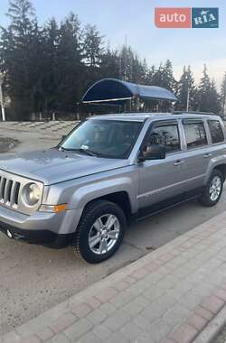 Позашляховик / Кросовер Jeep Patriot 2016 в Краснокутську