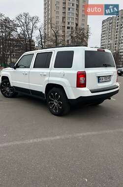 Позашляховик / Кросовер Jeep Patriot 2015 в Києві