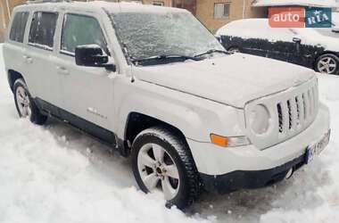 Внедорожник / Кроссовер Jeep Patriot 2013 в Красилове