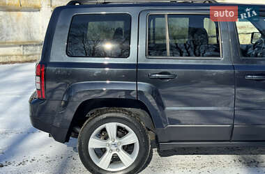 Внедорожник / Кроссовер Jeep Patriot 2014 в Дубно