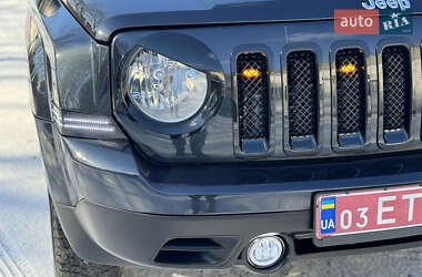 Внедорожник / Кроссовер Jeep Patriot 2014 в Дубно