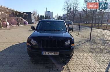 Позашляховик / Кросовер Jeep Patriot 2010 в Чернівцях