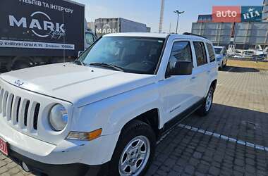 Внедорожник / Кроссовер Jeep Patriot 2016 в 
