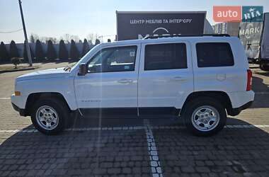 Внедорожник / Кроссовер Jeep Patriot 2016 в 