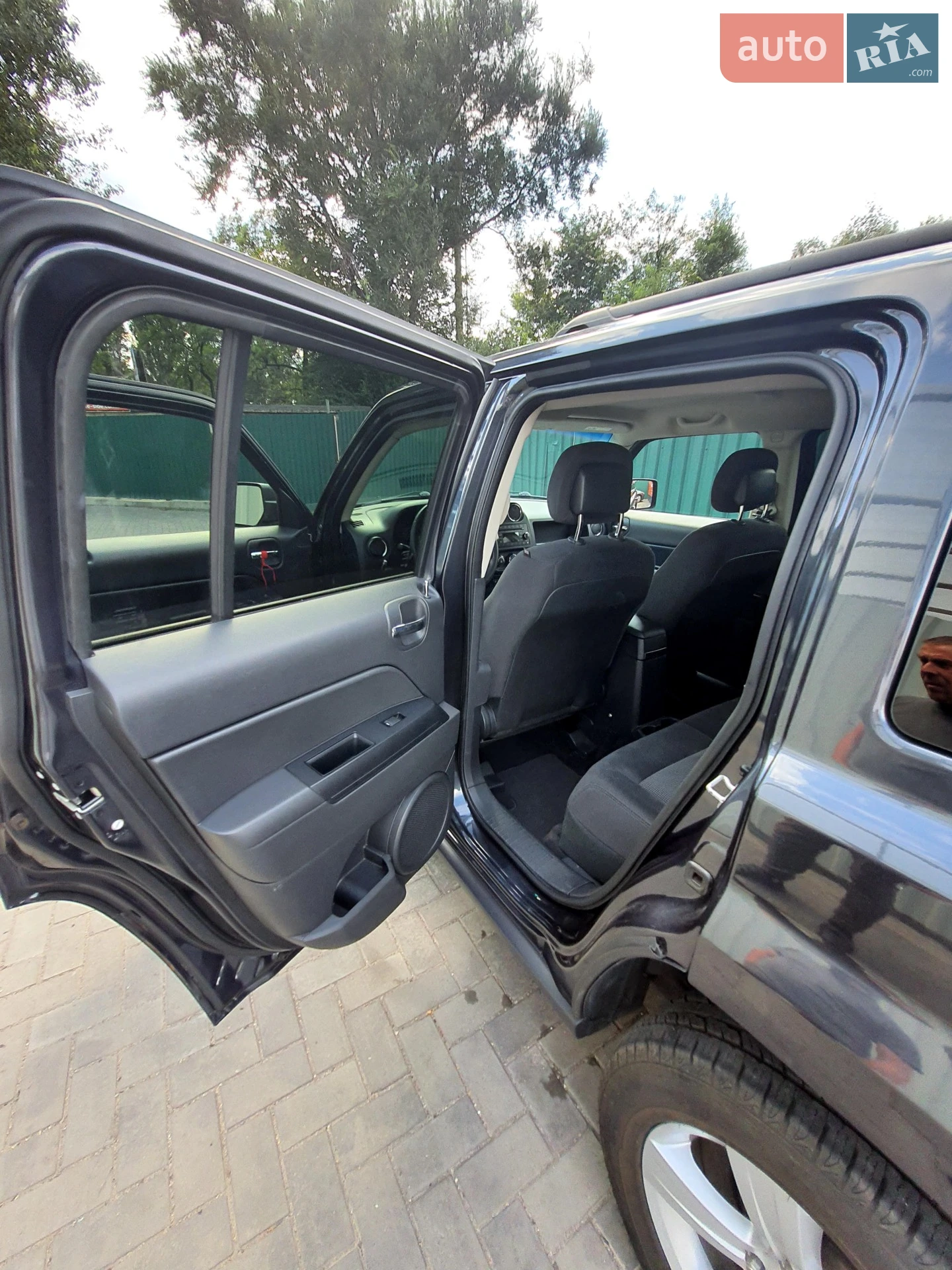 2014 Jeep Liberty (Patriot) - мініатюра 42