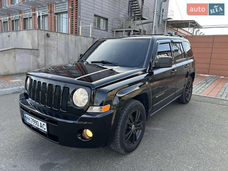 Внедорожник / Кроссовер Jeep Patriot 2013 в Белгороде-Днестровском